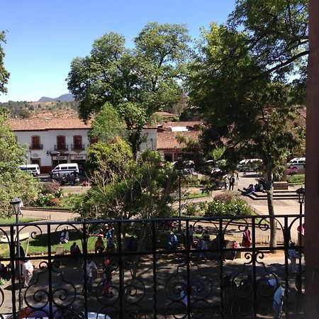 Posada De San Agustin Pátzcuaro Kültér fotó