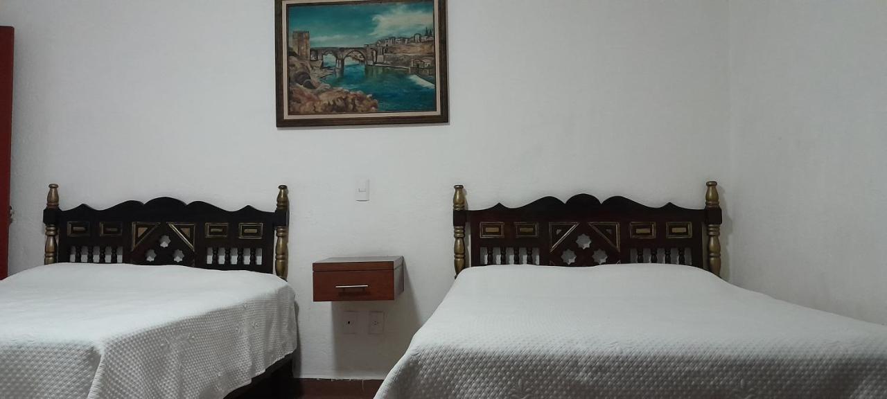 Posada De San Agustin Pátzcuaro Kültér fotó
