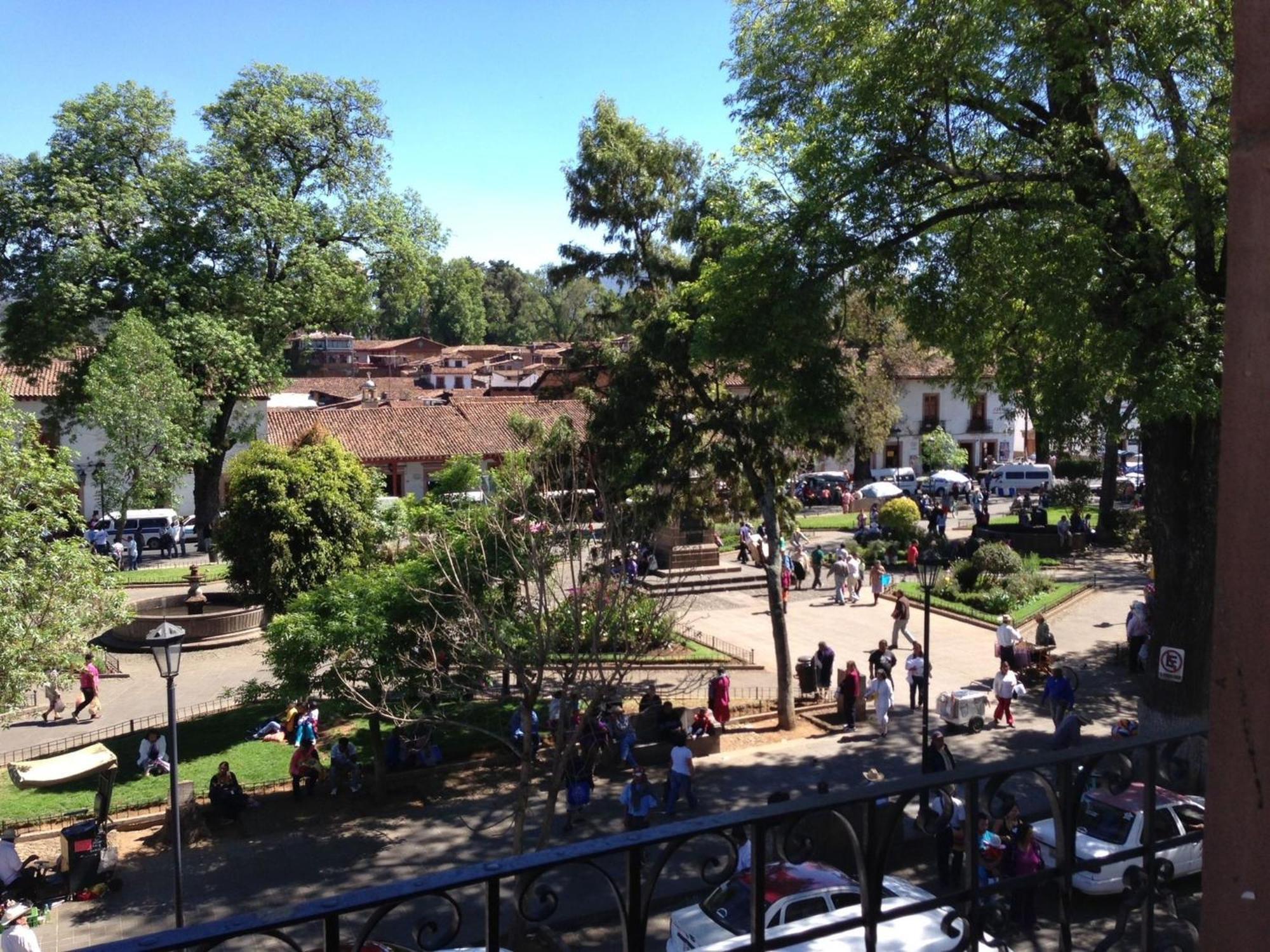 Posada De San Agustin Pátzcuaro Kültér fotó
