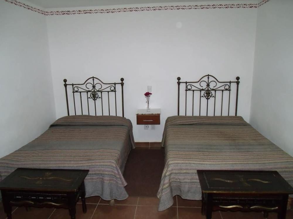 Posada De San Agustin Pátzcuaro Kültér fotó
