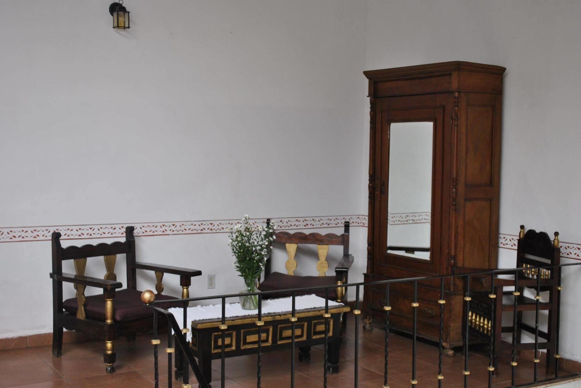 Posada De San Agustin Pátzcuaro Kültér fotó