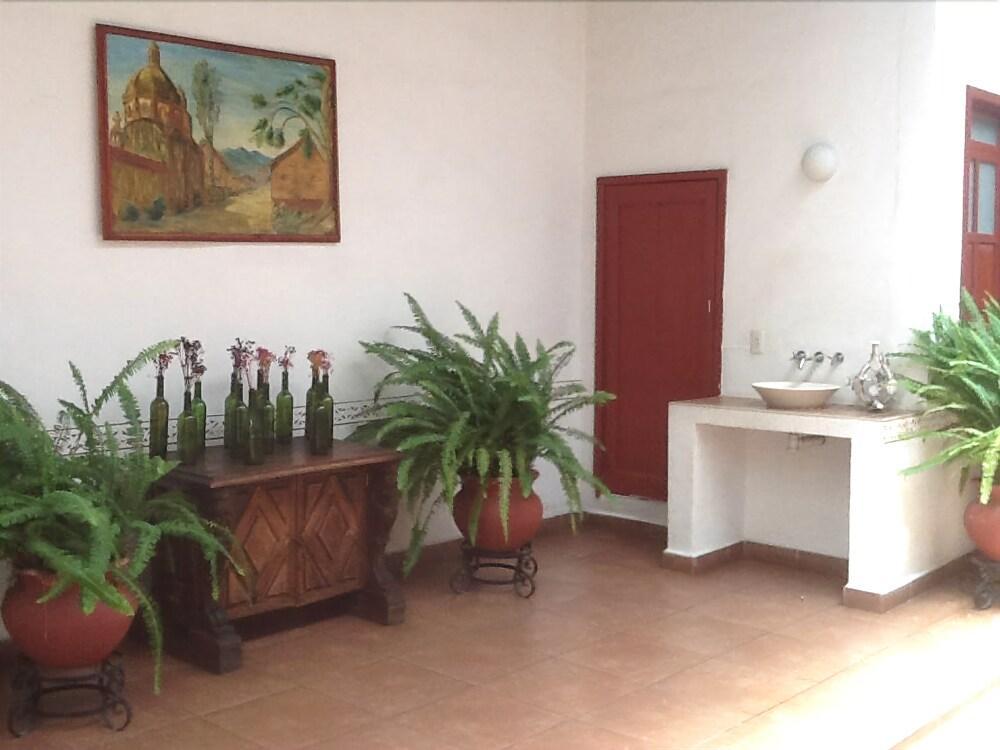 Posada De San Agustin Pátzcuaro Kültér fotó